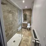 Maison Avec Cours Privative Apartment Nesle