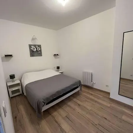 Maison Avec Cours Privative