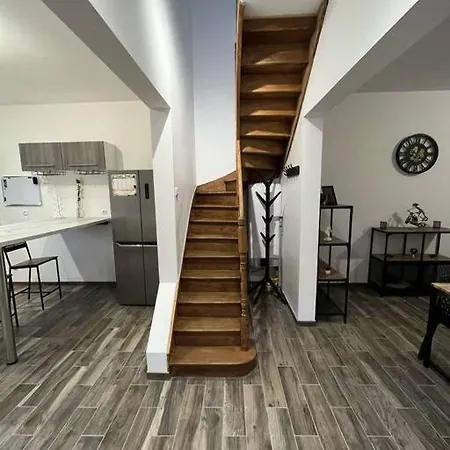 Maison Avec Cours Privative Apartment *