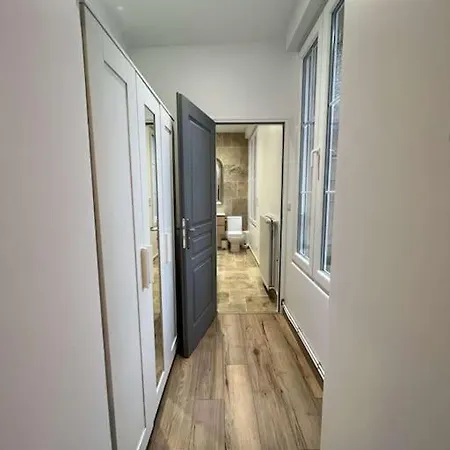 Maison Avec Cours Privative *