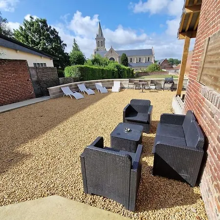 Maison Avec Cours Privative Nesle